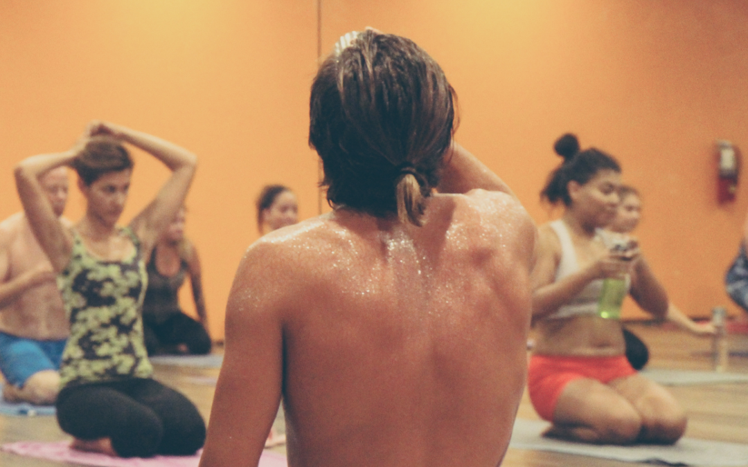 Hot Yoga: Risks and Benefits